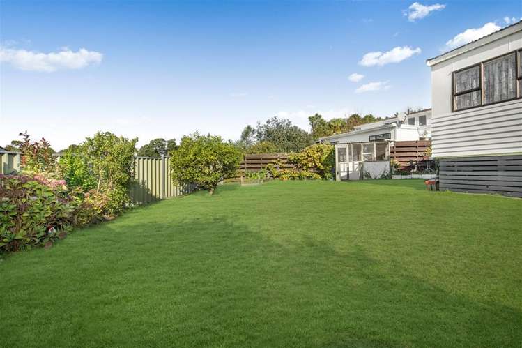 5 Hamilton Drive Waiuku_11