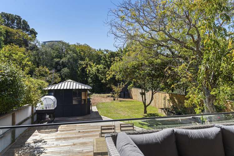 6 Aubrey Street New Plymouth Central_16