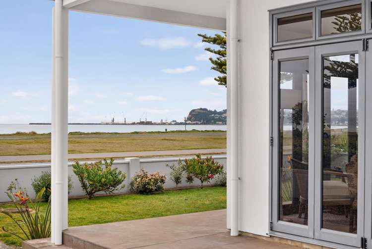 34 The Esplanade Westshore_25