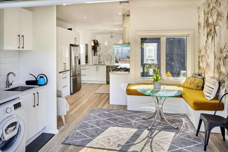 147 Marine Parade Eastbourne_10