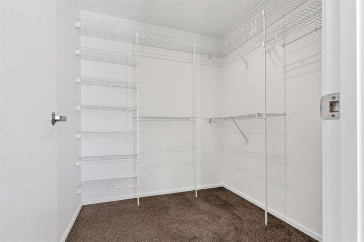 72 Avanda Avenue Rolleston_19