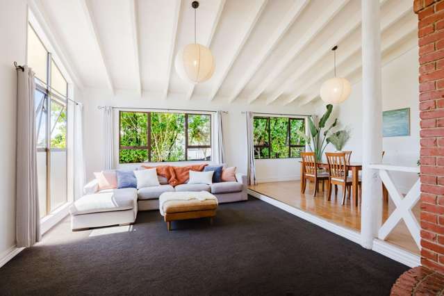 78 Atherfold Crescent Greenmeadows_2