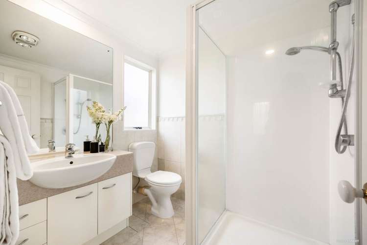 2 San Luis Place Golflands_23