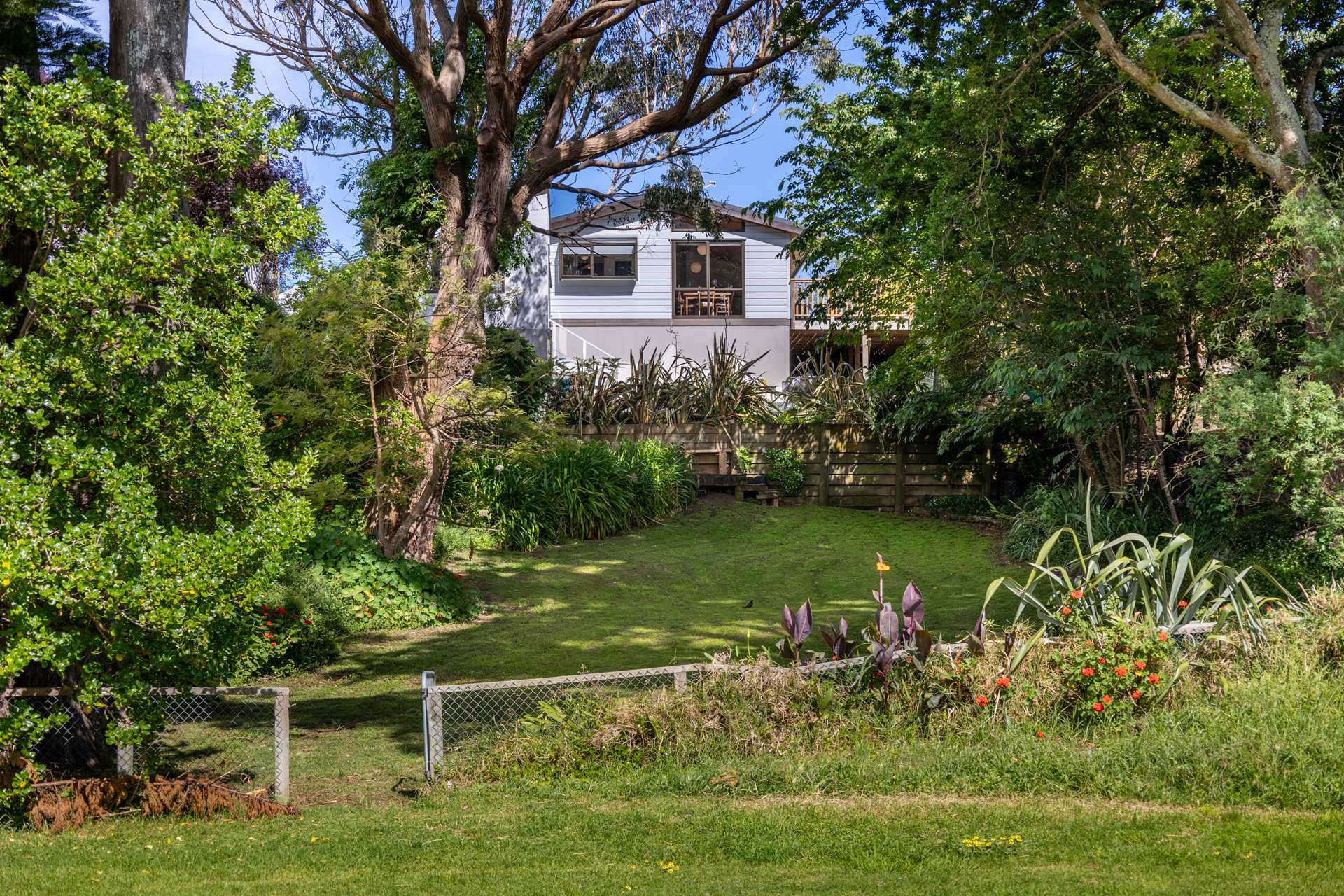 124 Renown Road Raumati South_0