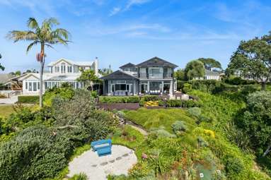 20 Hamana Street, Narrow Neck_1