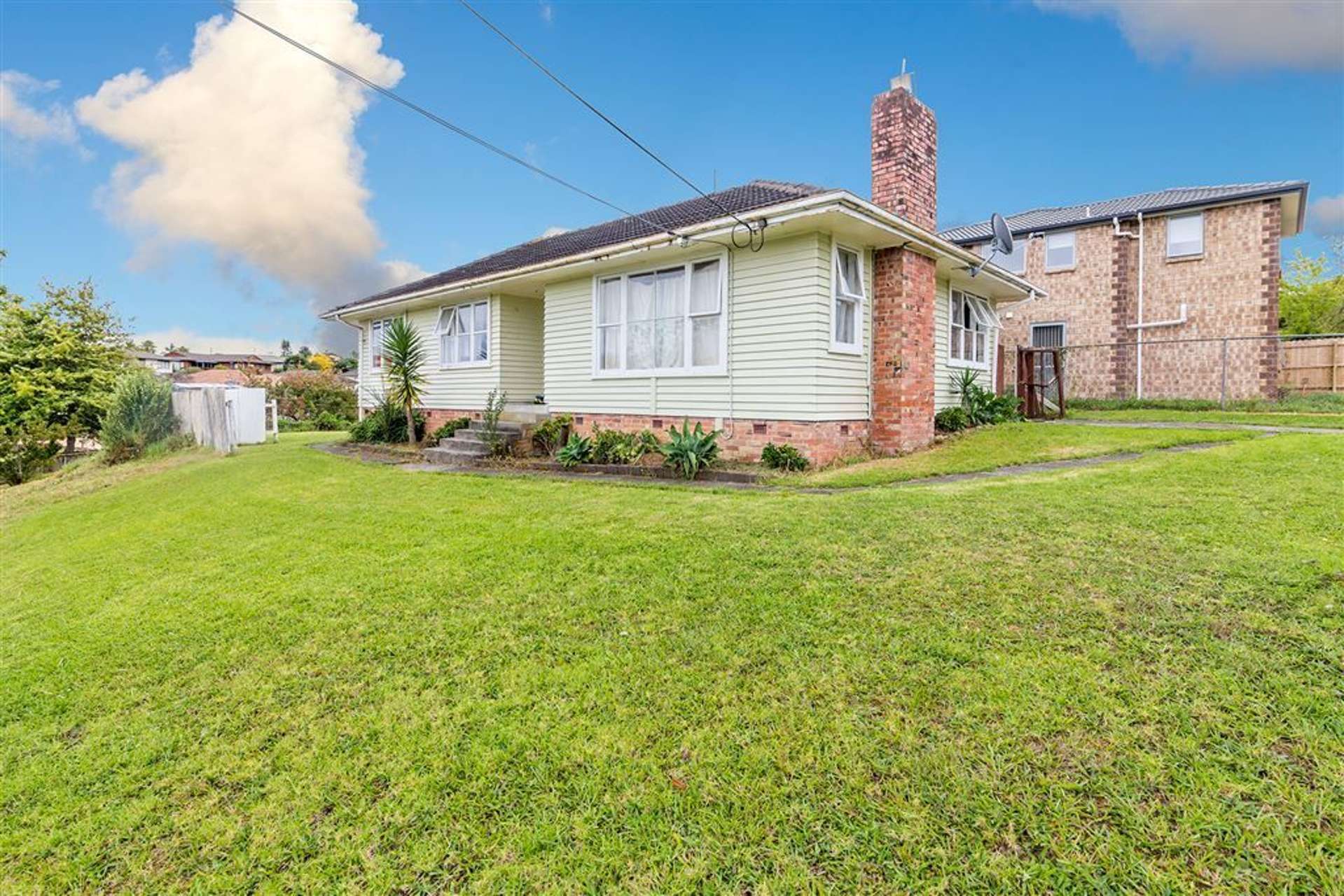 61 Woodford Avenue Henderson_0