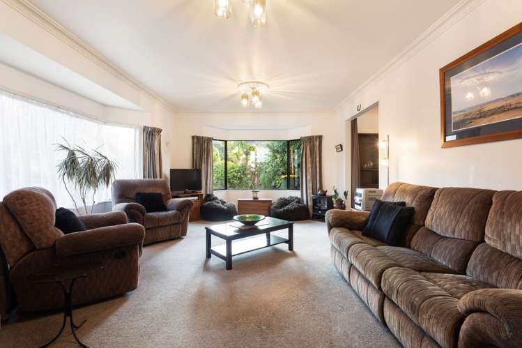 11 Cherrywood Street Pukete_3