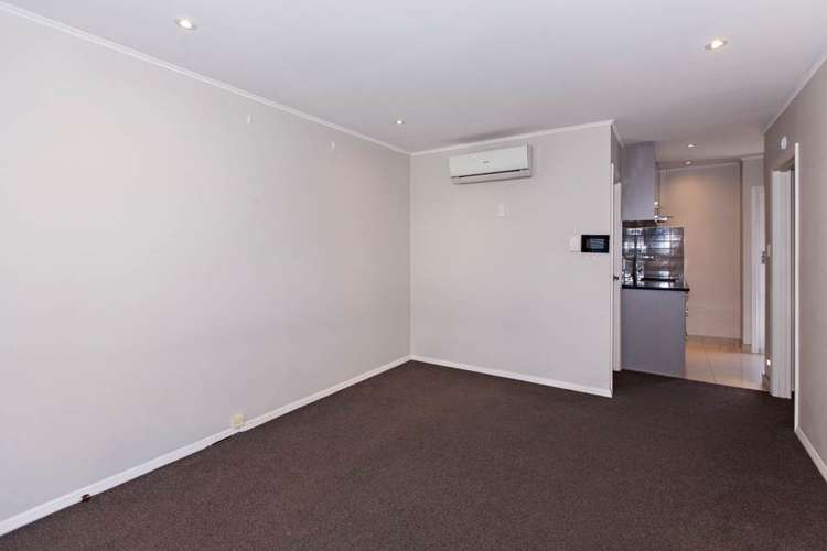 2/15 Campbell Road Royal Oak_6