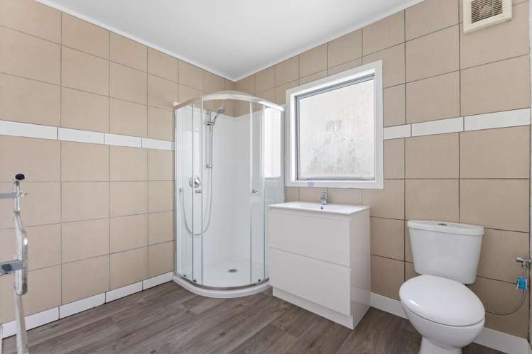 44 Chippendale Crescent_1