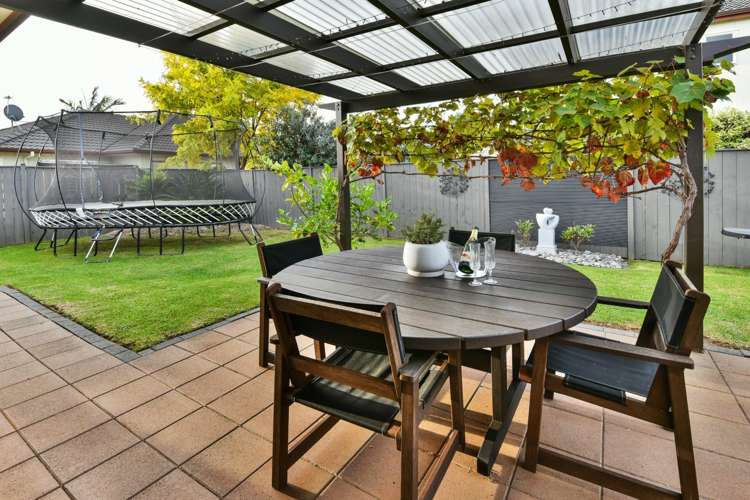 3 Belfry Place Wattle Downs_20