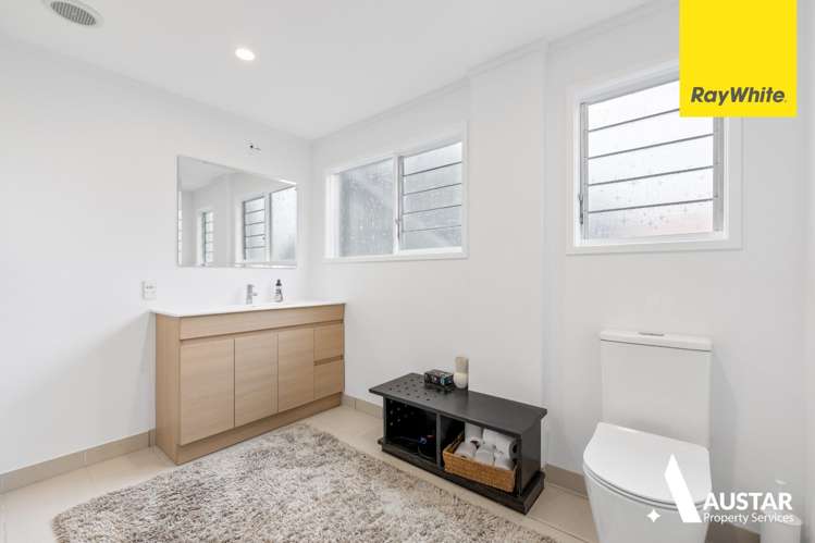 68 Rosario Crescent Red Beach_16