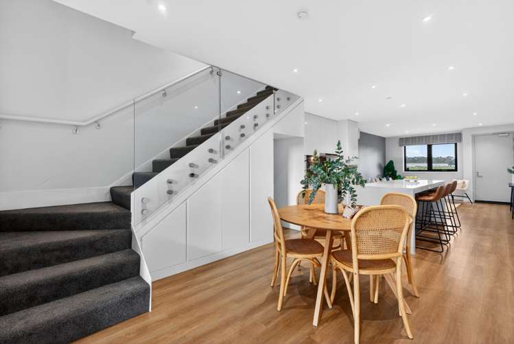 35 Otuwairoa Esplanade Opaheke_10