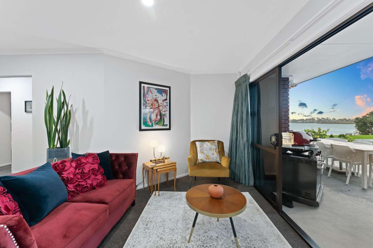 5 Della Place_5