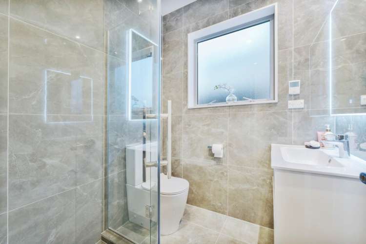 32 Thomas Rielly Avenue Hobsonville_25