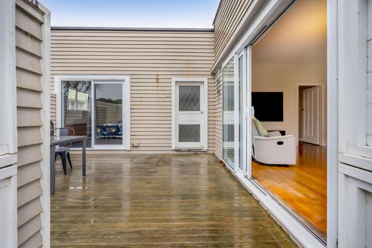 1/6 Cornwall Street Brooklands_5