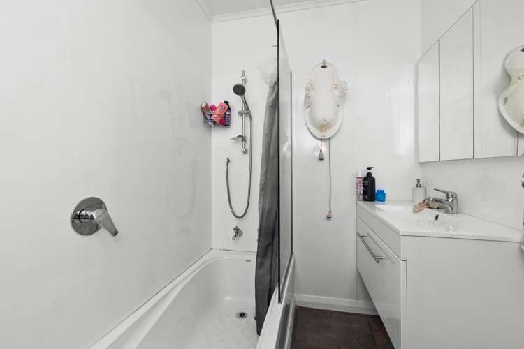 330 Tui Place Camberley_9