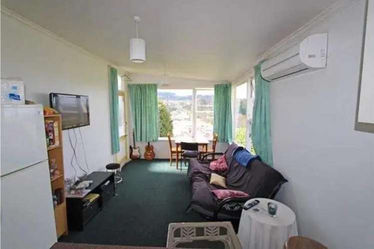 24 Ramsay Street 2499_3
