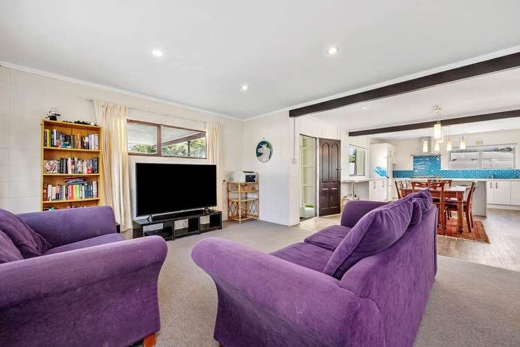 27 Sundown Avenue Manly_8