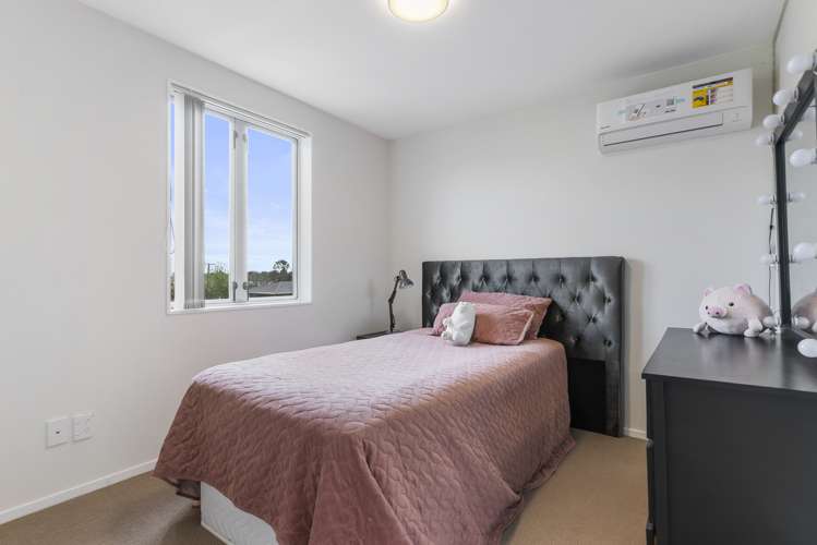 83 Grove Road Papakura_12