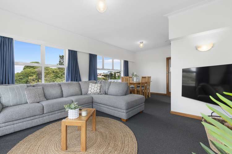 59 Seaview Road Otumoetai_3