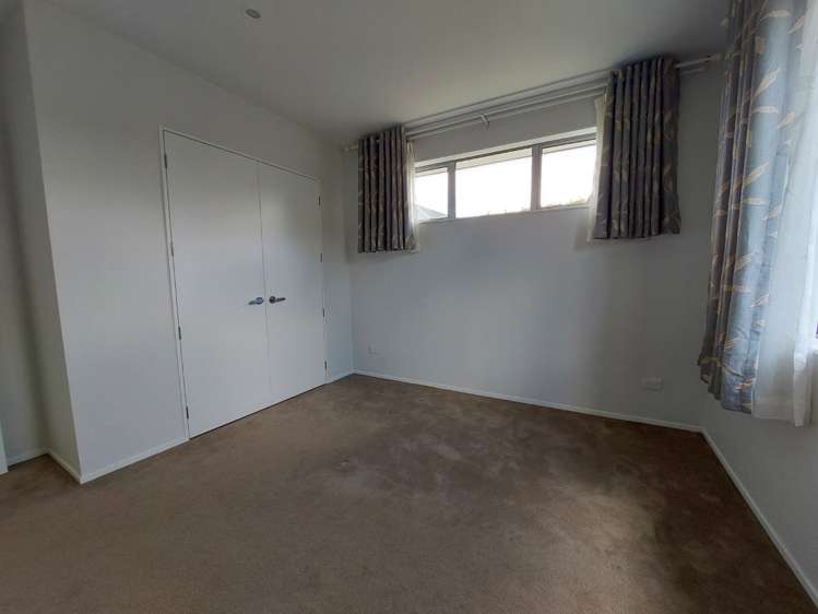 28 Jelas Drive Riverhead_10