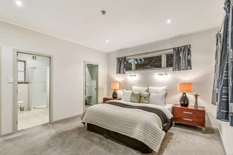 9 Ajax Street Narrow Neck_8