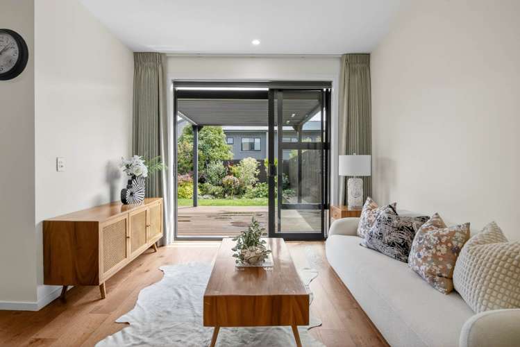 8 Sioux Road Hobsonville_5