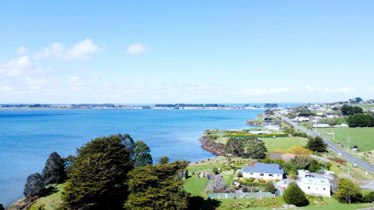 152 Orepuki Riverton Highway Riverton & Surrounds_1