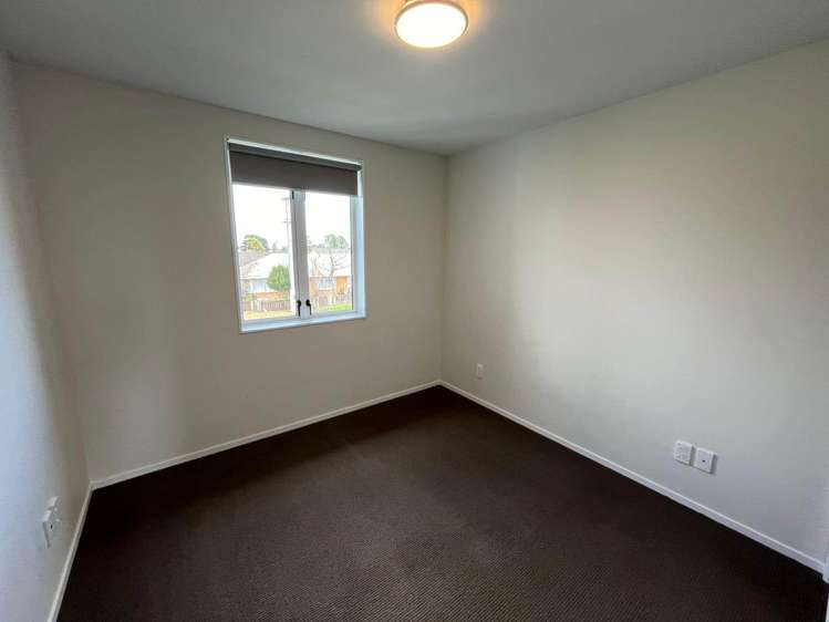 89 Grove Road Papakura_9