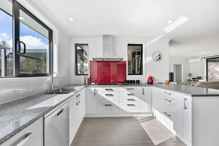 36 Phils Way Mangawhai_5