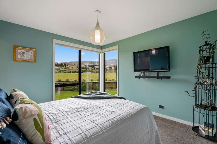 93 Magnum Drive Cromwell_13