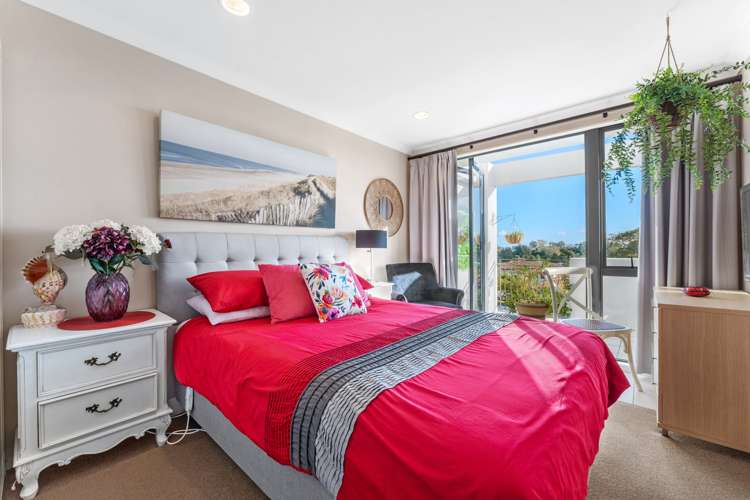 6/5 Monte Cassino Place Birkdale_12