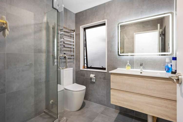 143b Seabrook Avenue New Lynn_8