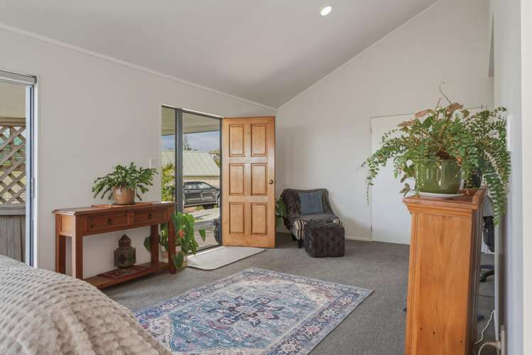 300 State Highway 10 Cable Bay_15