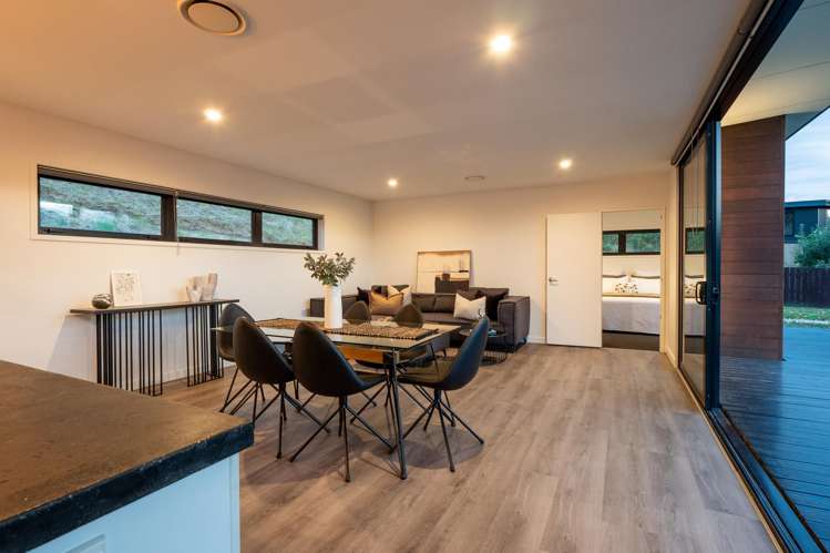 72 Risinghurst Terrace Lower Shotover_7