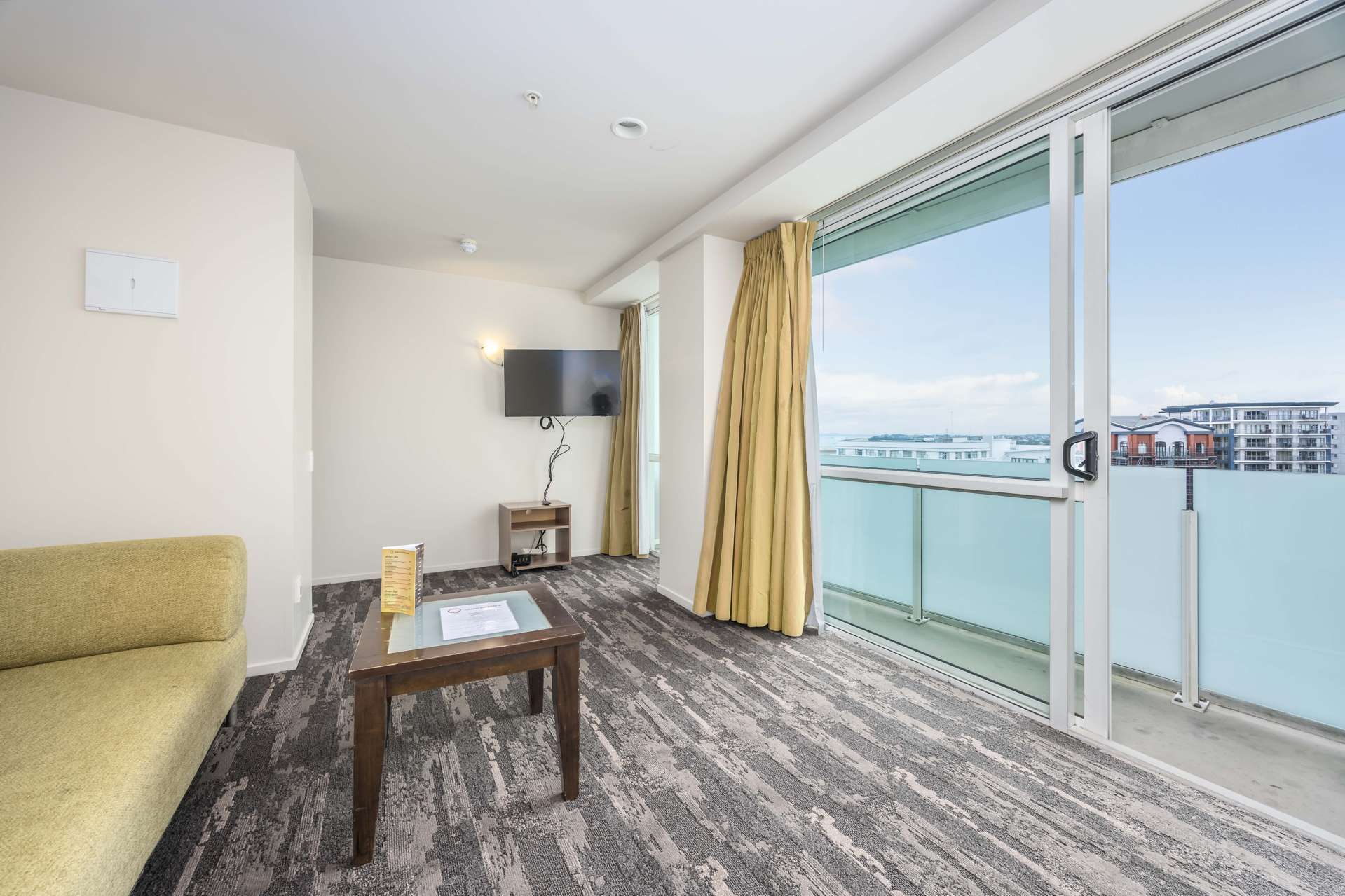 1720/10 Waterloo Quadrant Auckland Central_0