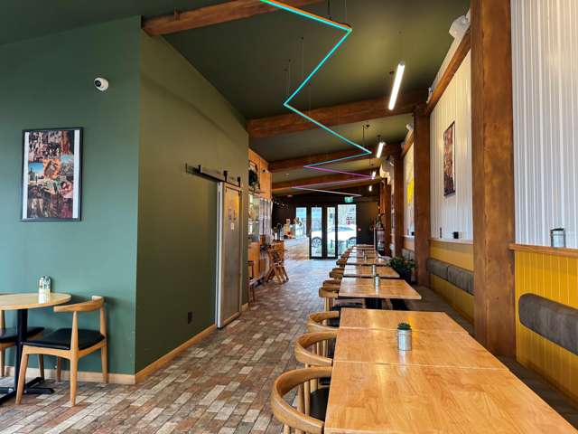 371 Grey Street Hamilton East_2