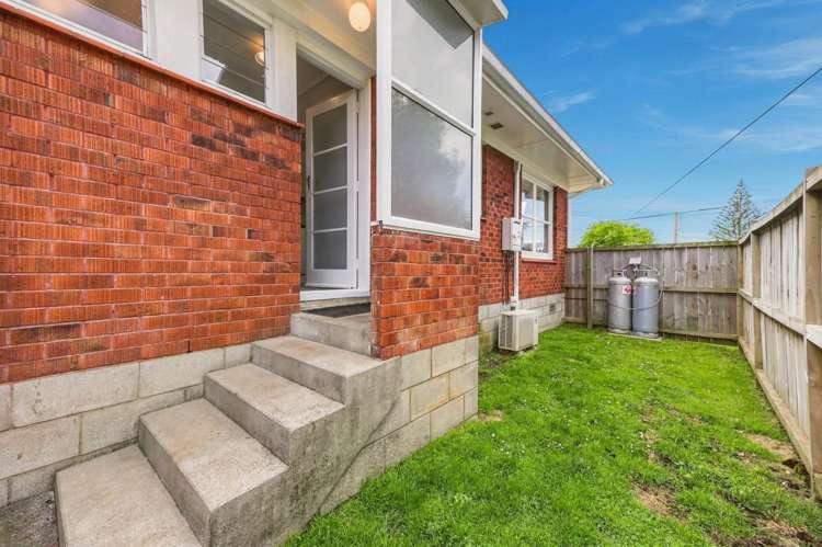 1/5 Gordon Avenue Forrest Hill_12