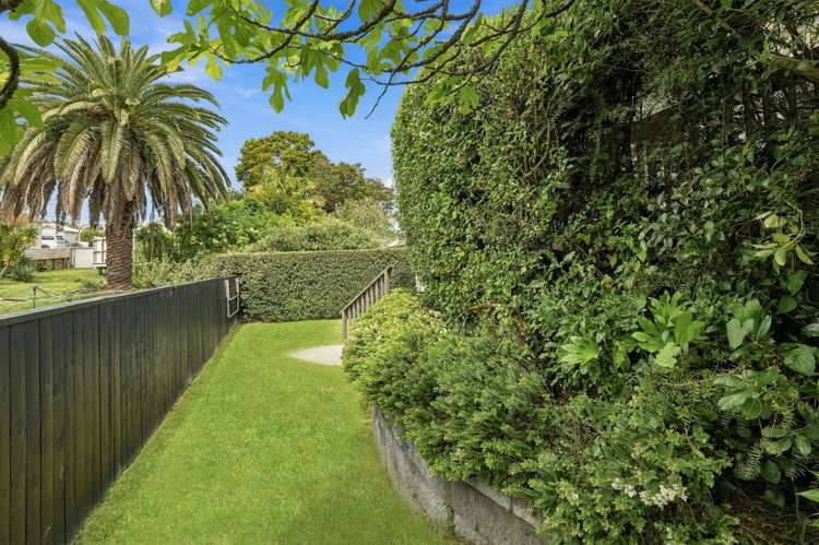 5D Holly Street Avondale_6