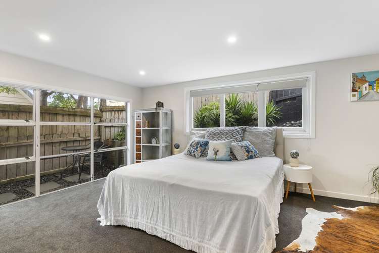 1/32 Homestead Road Manly_16