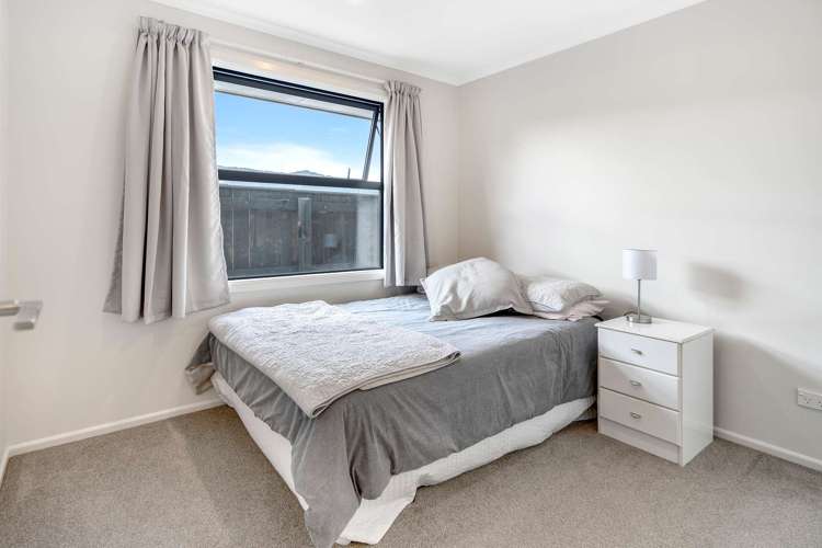 57 Woodley Road Richmond_9