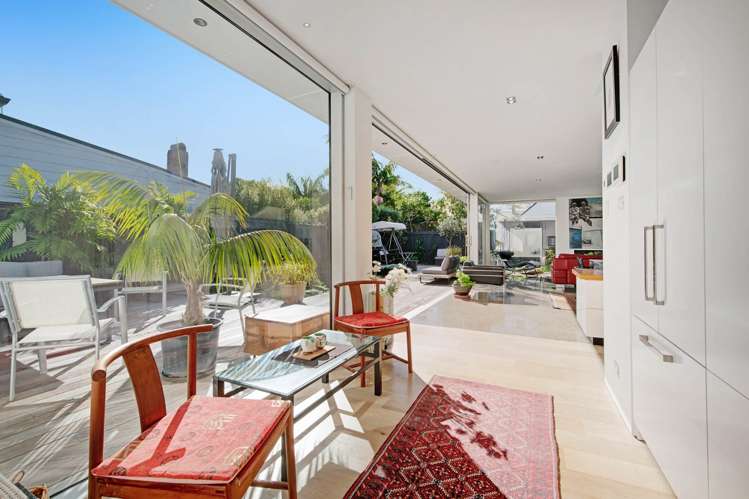 2 Tainui Road Devonport_17