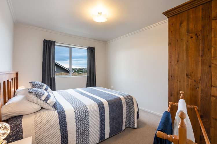 6 Arcadia Place Halfway Bush_17