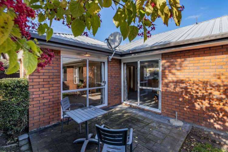 2/5 Tuscany Place Beckenham_17