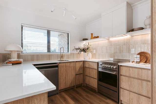 2/2 Heron Avenue Matua_1