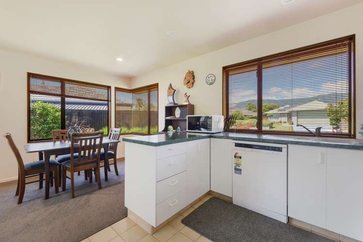 3 Maple Crescent Richmond_4