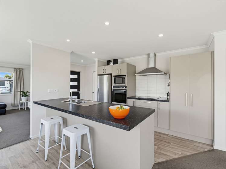 58 Bradbury Avenue_5
