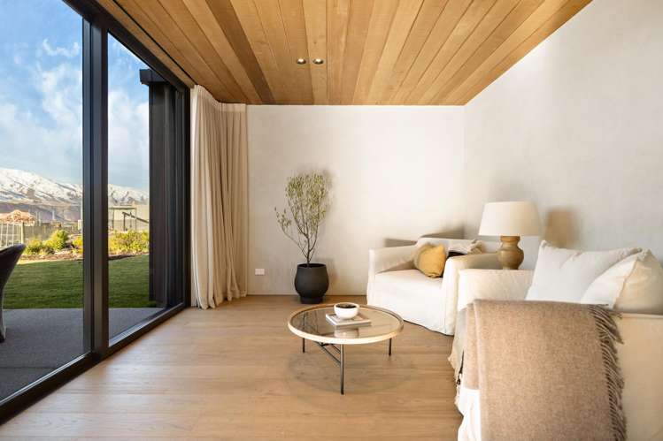 1 De La Perelle Lane Millbrook_11