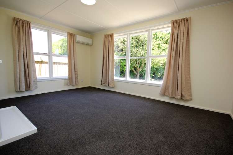 52 Springs Road Hornby_7