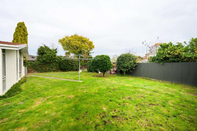 24 Wikiriwhi Crescent Awapuni_19